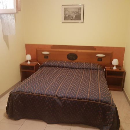 B&B Antica Trattoria San Giovanni Rotondo Bagian luar foto